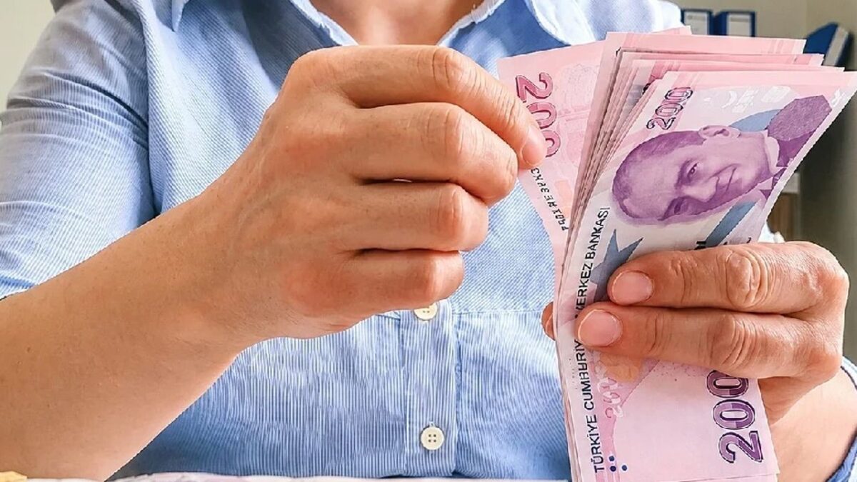 EYT’yi kaçıran milyonlar bekliyor: Kademeli emeklilik çıkacak mı?