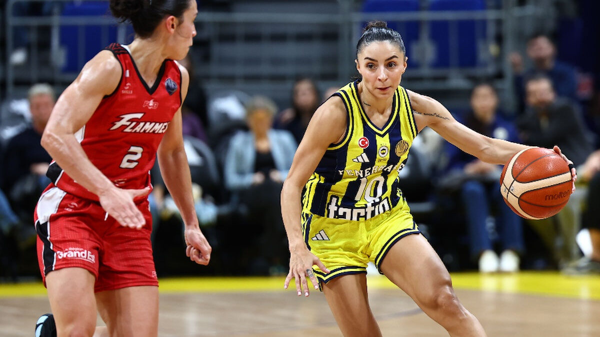 Fenerbahçe, Flammes Carolo Basket'e şans tanımadı
