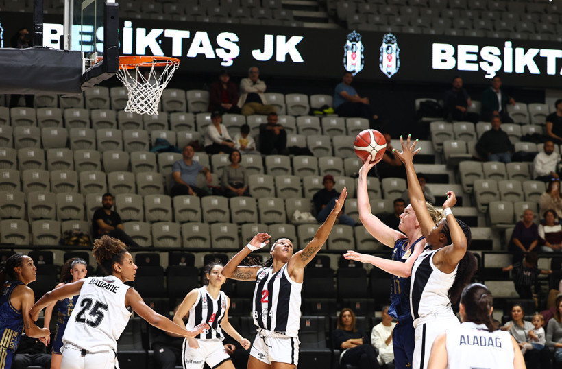 Fenerbahçe Kadın Basketbol Takımı 602 gün sonra yenildi - Resim : 2