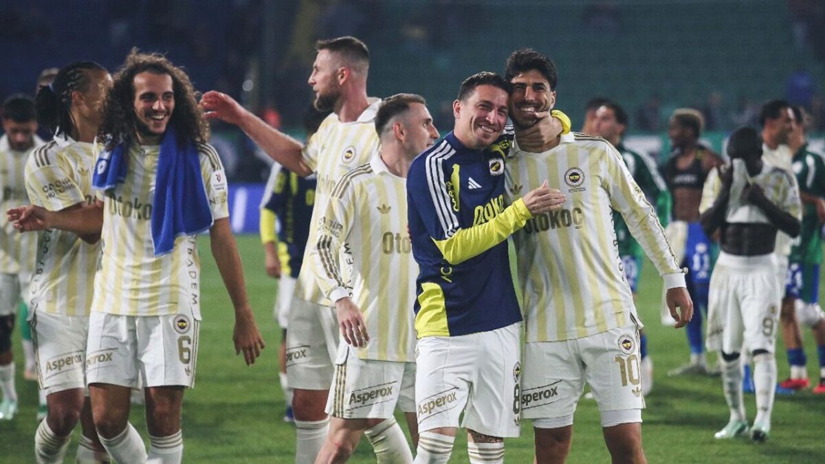 Fenerbahçe Rizespor’u deplasmanda 3-0 yendi