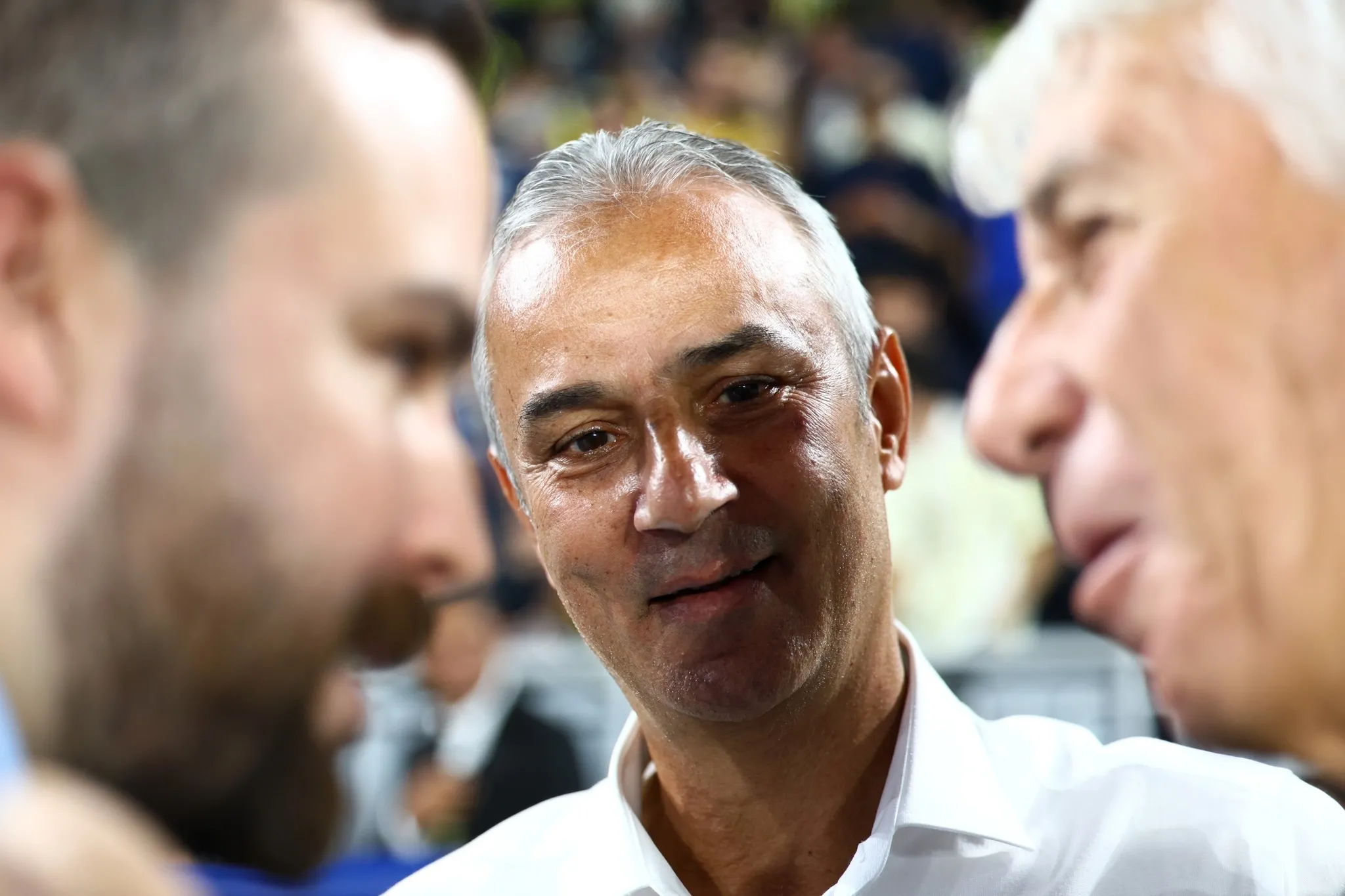 Aziz Yıldırım Samandıra'da futbolcularla görüştü, yabancılardan destek görmedi - 2