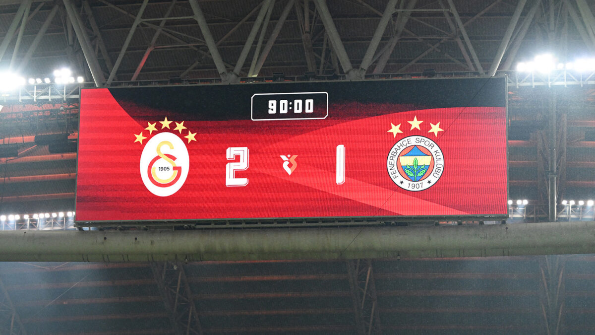 Galatasaray, Fenerbahçe logosu için 280 bin TL ödeyecek!