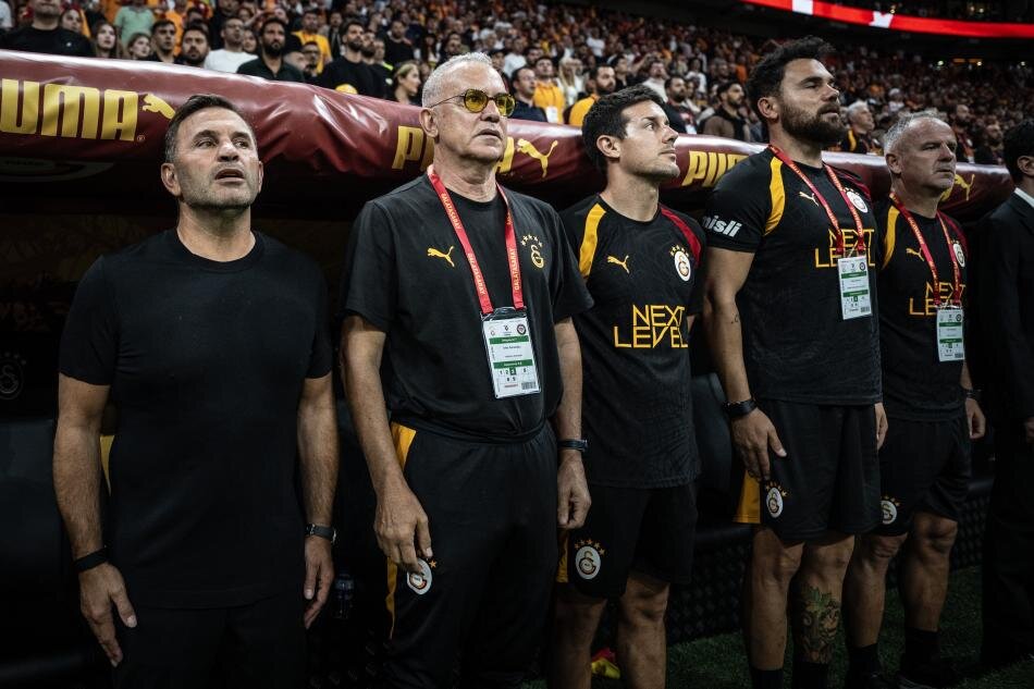 Galatasaray'dan Barcelona'ya iddialı mesaj