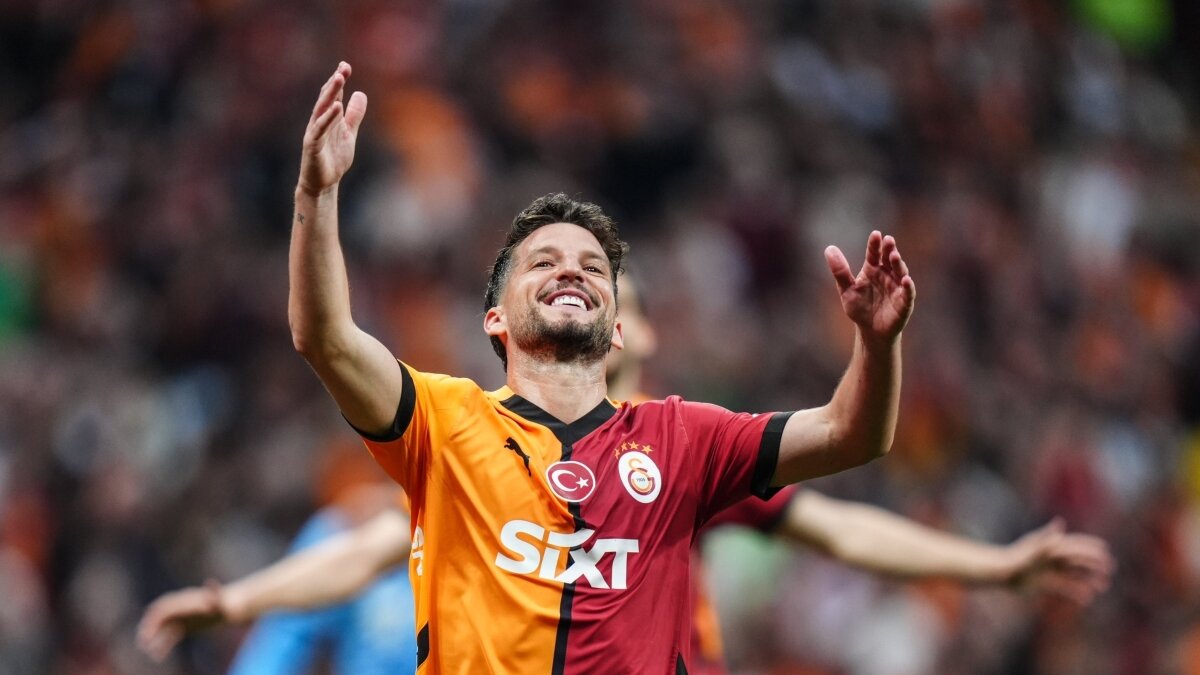 Galatasaray'dan Dries Mertens'e görev!