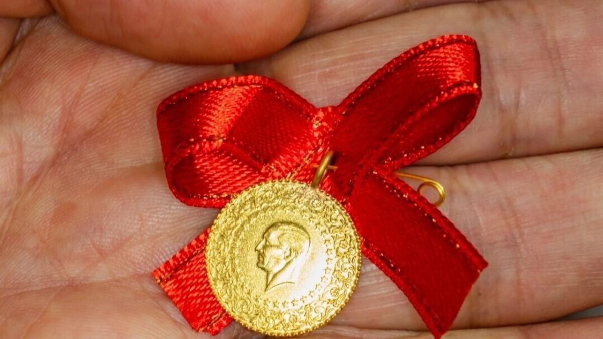 Çeyrek altın kaç TL? 9 Ekim 2026 güncel rakamlar