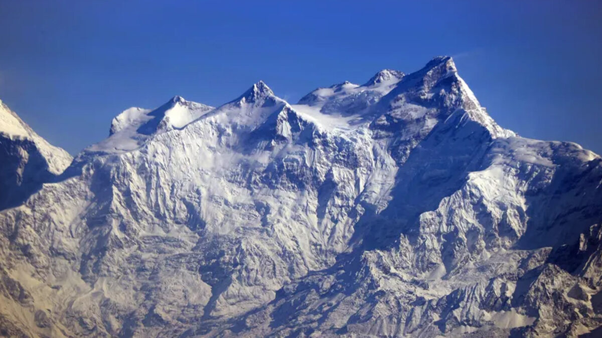 Himalayalar’da kaybolan 2 dağcının cesedine ulaşıldı
