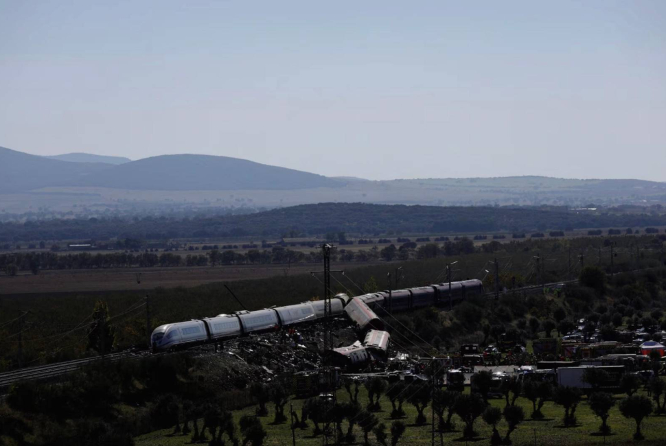 ‘İnsan hatası’ değil, kâr uğruna katliam: İspanya’daki tren faciasında en az 69 ölüm