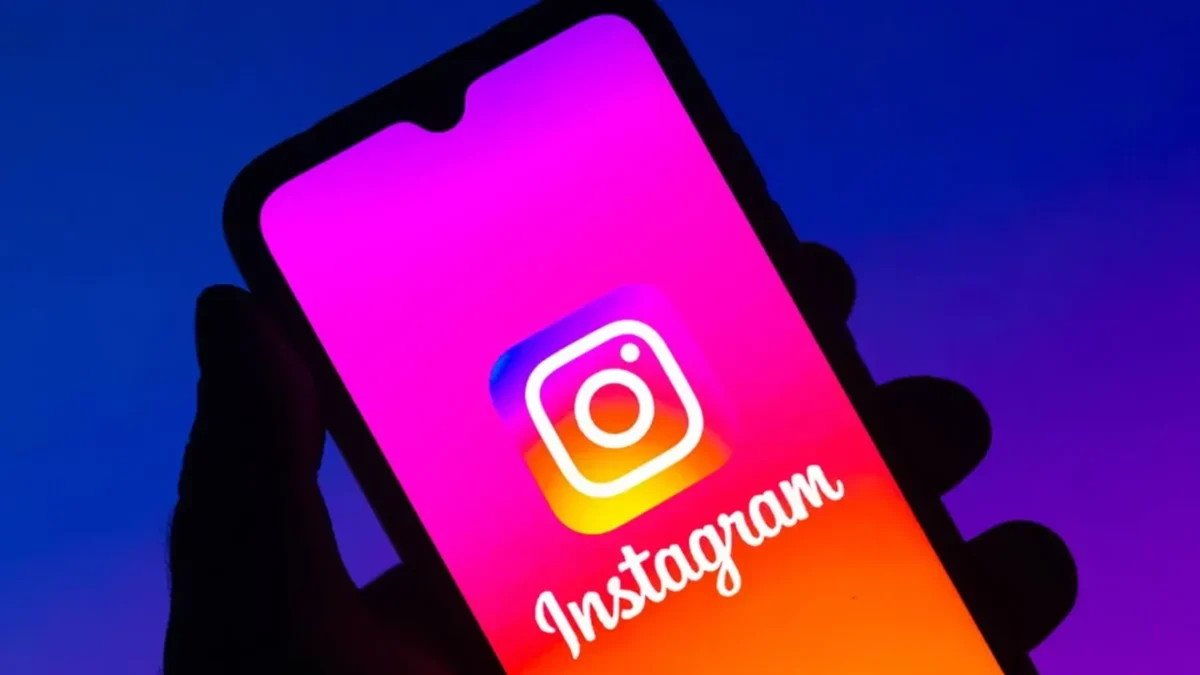 Instagram Hikaye İzlenme Sıralaması Nasıl Belirleniyor?
