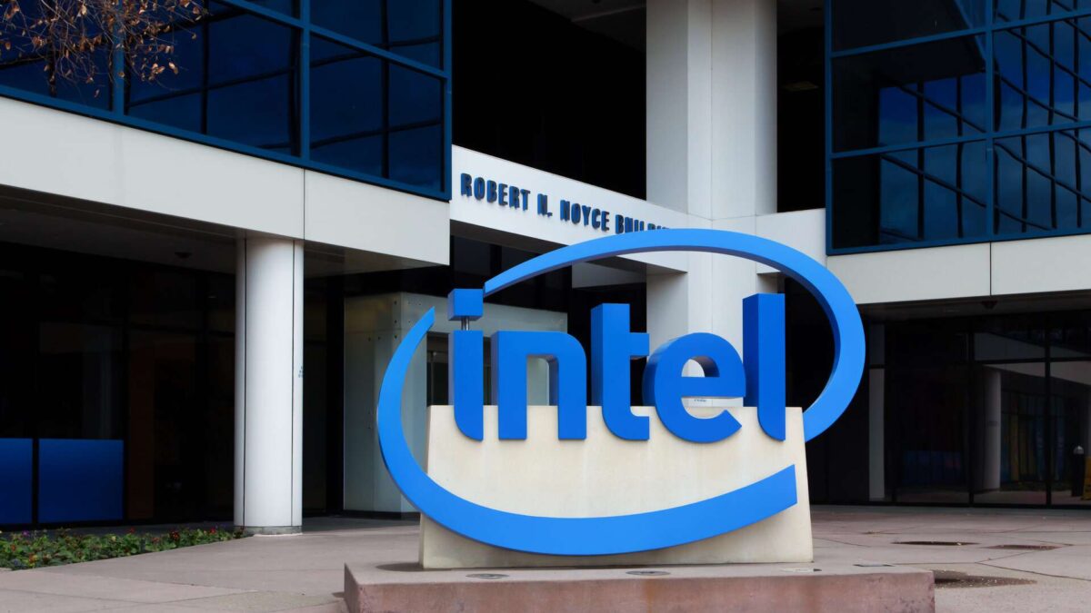 Intel'de hedef fiyat indirimleri peş peşe geldi: 75 dolara kadar çekildi