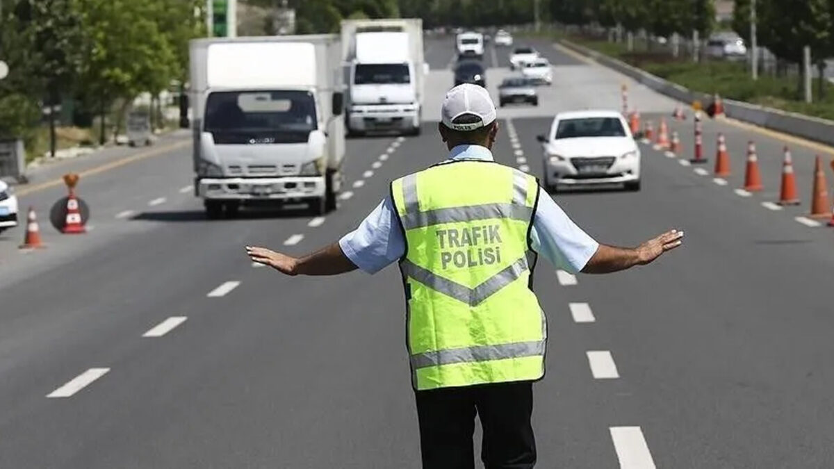 İstanbul’da yarın bazı yollar trafiğe kapatılacak