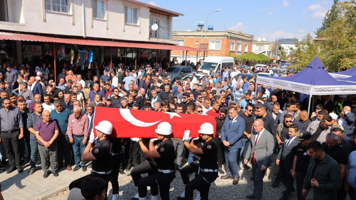 Kahramanmaraş’ta Öldürülen Polis Memuru Son Yolculuğuna Uğurlandı