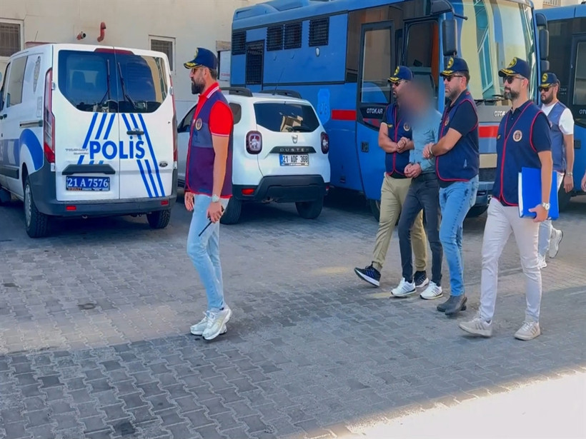 Karanlık mağaradan adliye koridorlarına: Gülizar’ın sır perdesi aralanıyor - Resim : 7