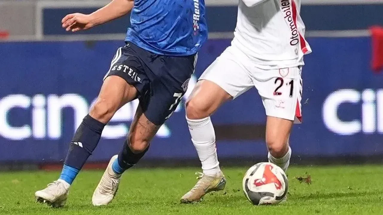 Kasımpaşa - Samsun spor maçı canlı nasıl izlenir?Karşılaşmayı televizyondan ya da mobil cihazlardan canlı takip etmek isteyen sporseverler, Digiturk uydu aboneliğinin yanı sıra platformun dijital yayın servisi olan TOD (beIN CONNECT) üzerinden ücretli üyelikle maçı anbean izleyebilecek.
