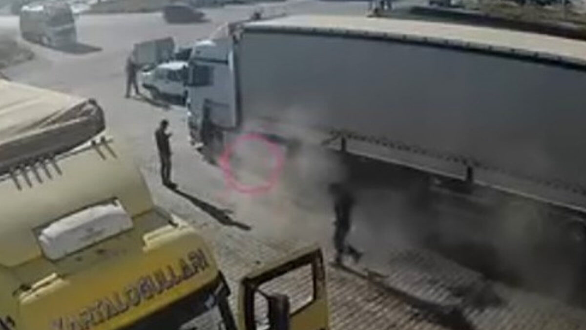 Konya'da tır tamiri sırasında patlama: Ölümden döndü