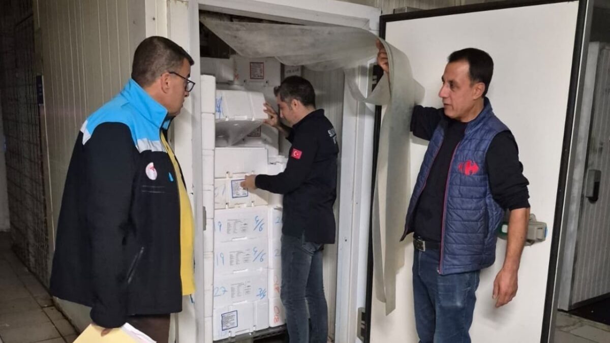 Kozan'da balık satış noktalarına sıkı denetim
