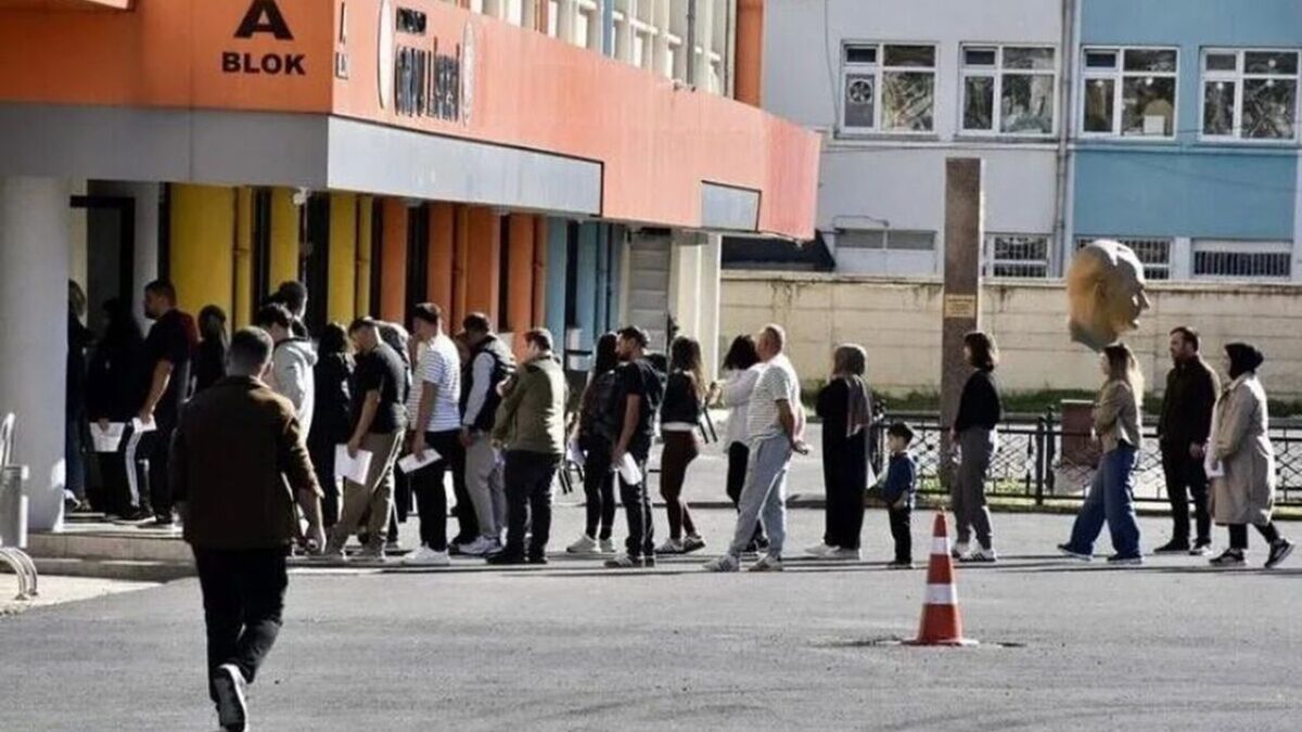 KPSS eş değer sınav soruları açıklandı mı? KPSS eş değer cevap anahtarı yayımlandı mı?