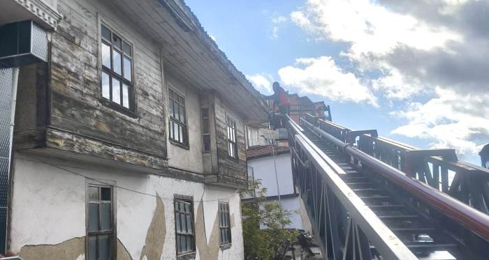 Kütahya'da tehlike oluşturan binalar için harekete geçildi