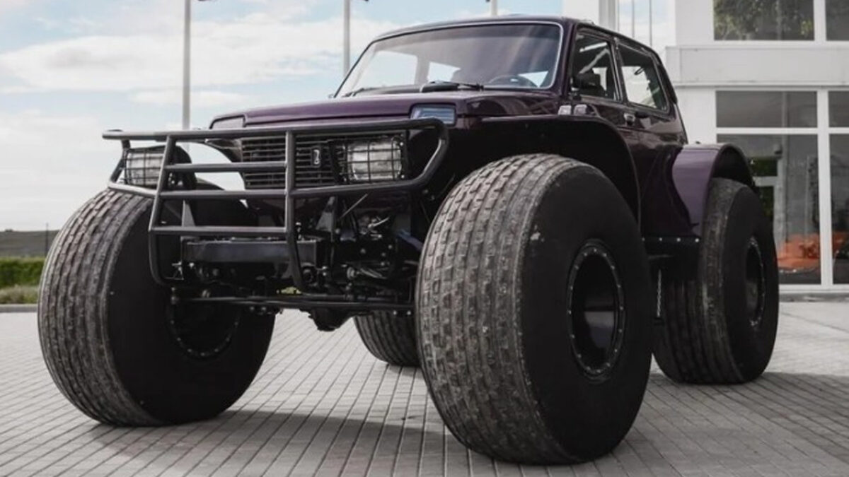 Lada Niva'nın nadir bulunan Marsh versiyonu Almanya'da 19 bin 999 avroya satışa çıkarıldı