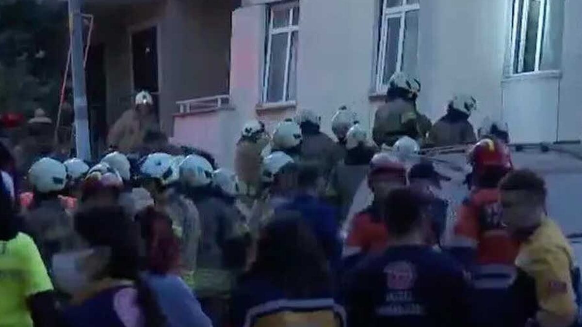 Maltepe'de çöken 7 katlı binada ölü ya da yaralı var mı?