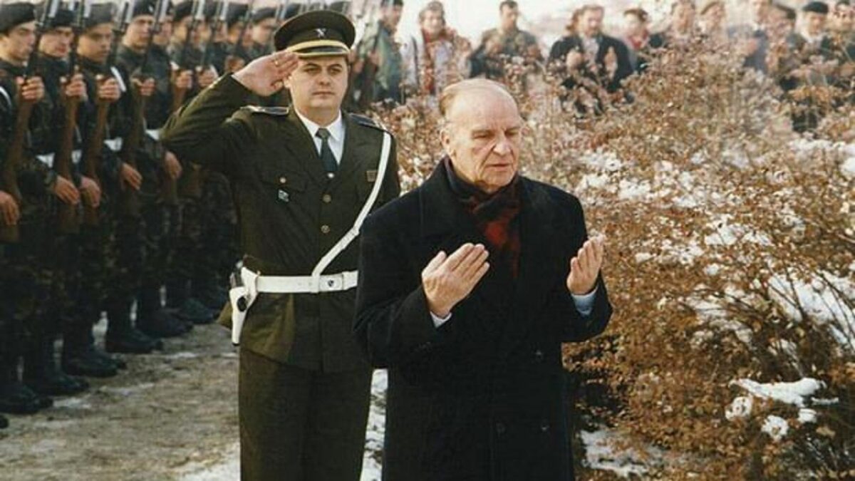 Mücadeleyle dolu bir ömür: Aliya İzzetbegoviç
