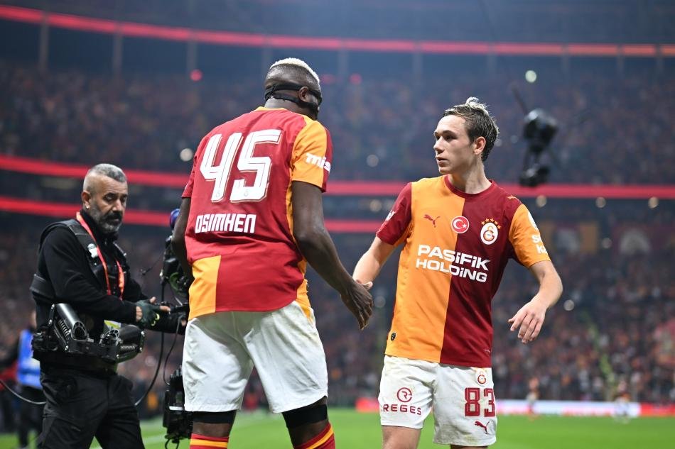 Osimhen: "Batrakov'u transfer edenleri ödüllendirin"