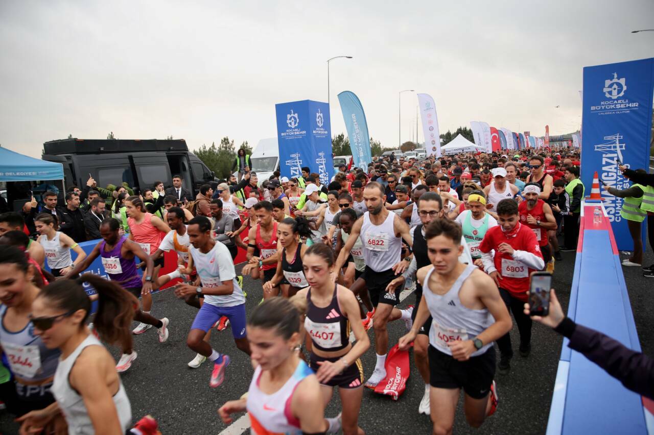 osmangazi koprusunde cumhuriyet kosusu e2a3733d301d