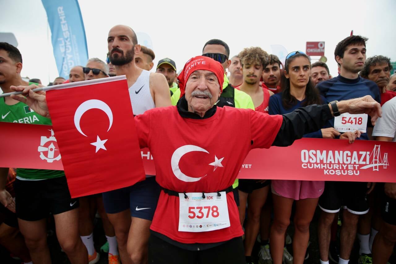 osmangazi koprusunde cumhuriyet kosusu 3705b6024c8c