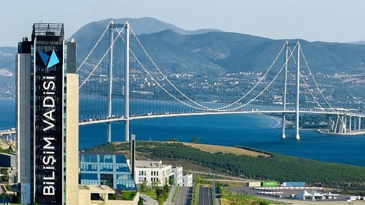 Osmangazi Köprüsü’nde Uluslararası Cumhuriyet Koşusu yapılacak