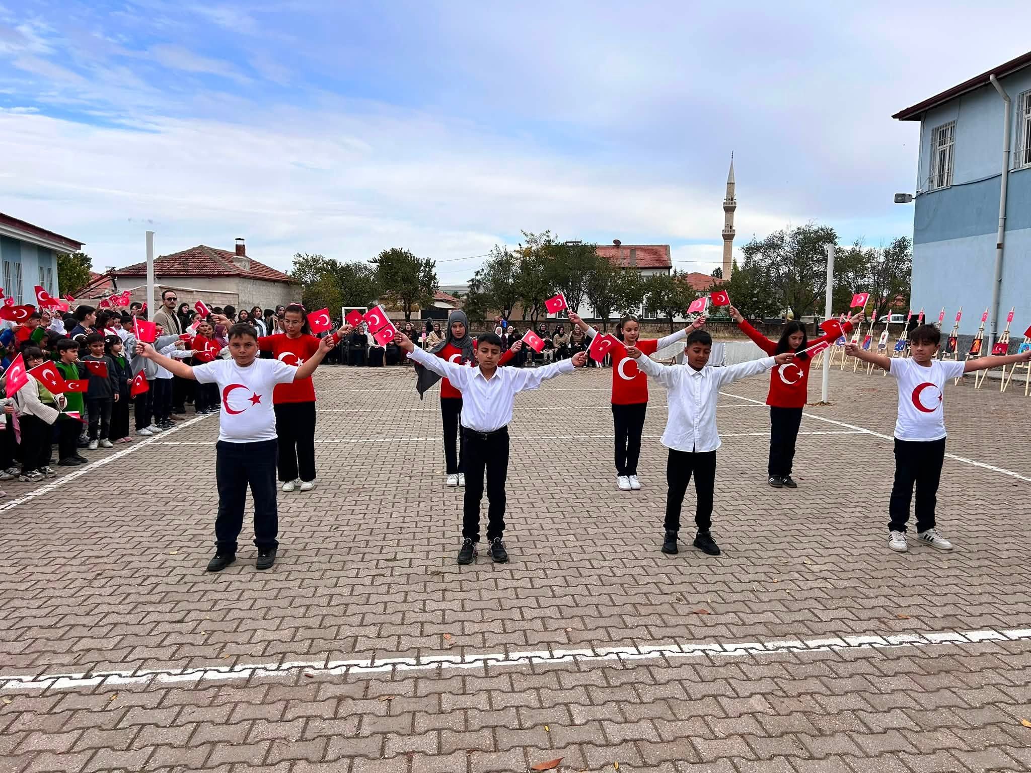 Ovakent’te Cumhuriyet’in 103. Yılı Kutlandı3