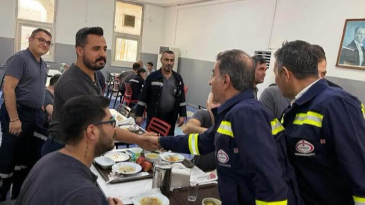 Özçelik-İş’ten İsdemir İşçilerine Ziyaret