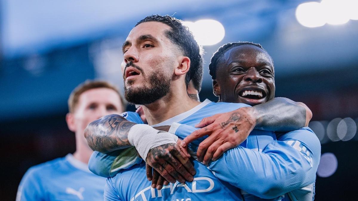 ÖZET | Manchester City, deplasmanda Liverpool'u dağıttı