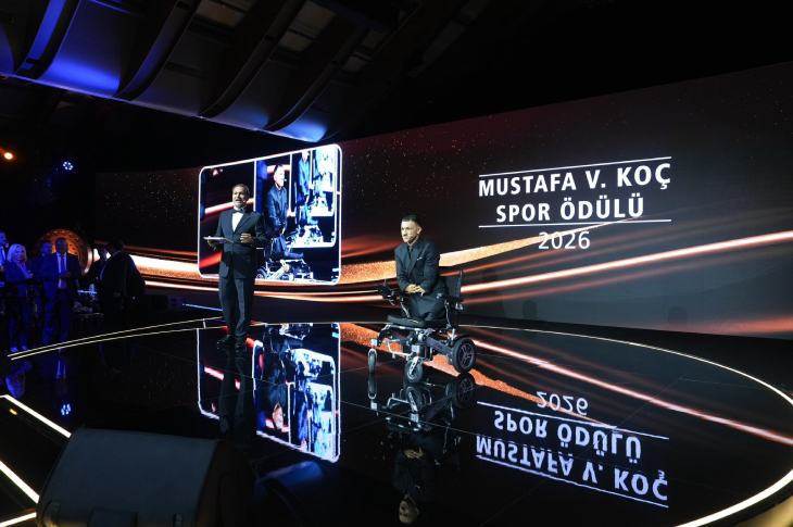 Para Milli Yüzücü Umut Ünlü, 2026 Mustafa V. Koç Spor Ödülü’nün Sahibi Oldu