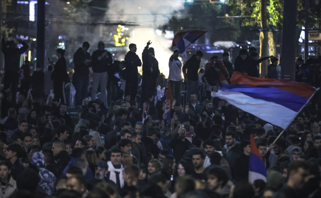 Seçim yenilgisini kabul eden Vucic'ten uyarı: 6 ay sonra kimse mutlu olmayacak