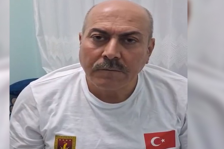 Servet Dağ’ın Engelli Geçişini İşgal Eden Araç Sürücüsü Tarafından Darp Edilmesi Kınandı