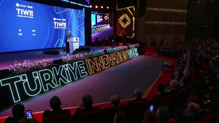 SON DAKİKA... Cumhurbaşkanı Erdoğan fon soruşturmasındaki 3 önceliği açıkladı