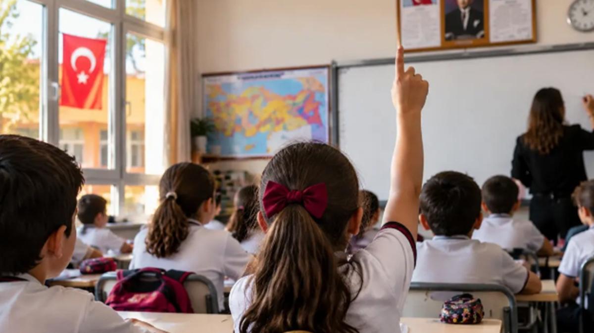 15 tatil ne zaman başlayacak, bitecek? Ara tatil ne zaman?