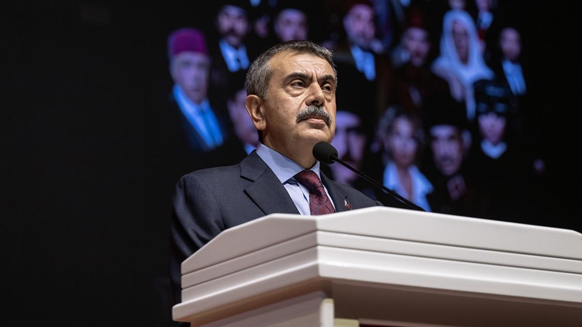 Yapay zeka destekli yeni EBA! Yeni sistemi Bakan Tekin tanıttı