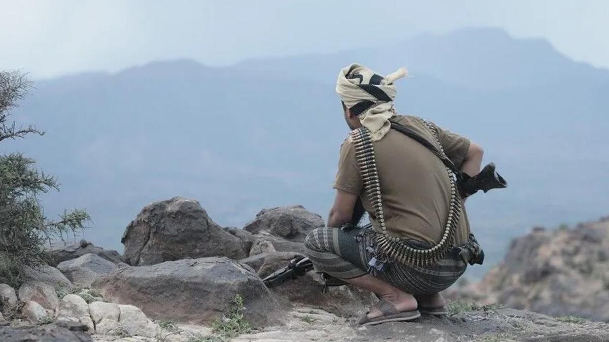Husi kuşatması altındaki Taiz’de siviller gıda ve ilaçtan mahrum