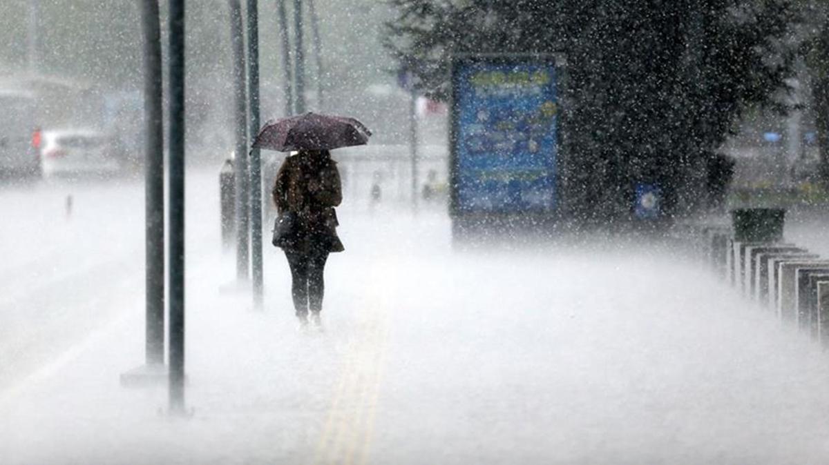 Meteoroloji saat verdi: İstanbul dahil 29 ile kuvvetli sağanak uyarısı