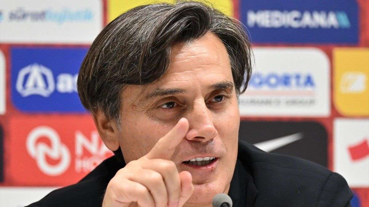 Taraftarlar istifasını istemişti: Montella, Riva'ya geldi!