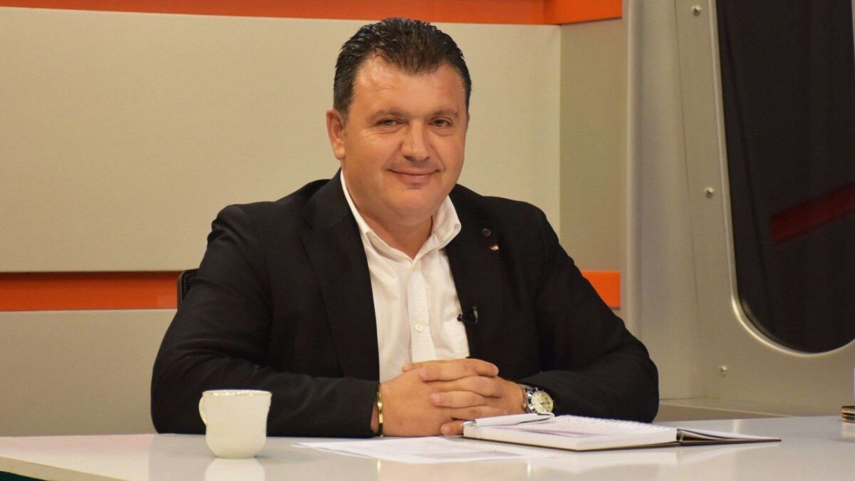 TFF Yönetim Kurulu Üyesi Mevlüt Aktan istifa etti!