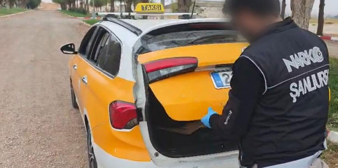Ticari takside 2 kilo 100 gram skunk ele geçirildi