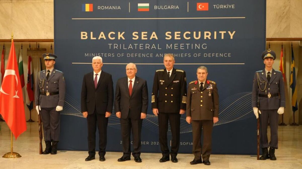 Türkiye, Bulgaristan ve Romanya’dan Sofya’da kritik savunma toplantısı