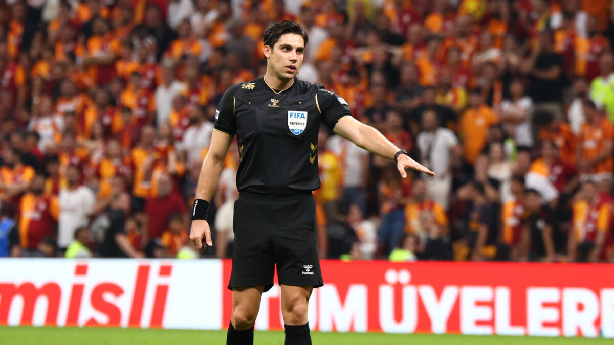 UEFA’dan Mehmet Türkmen’e görev: Arnavutluk-San Marino maçını yönetecek