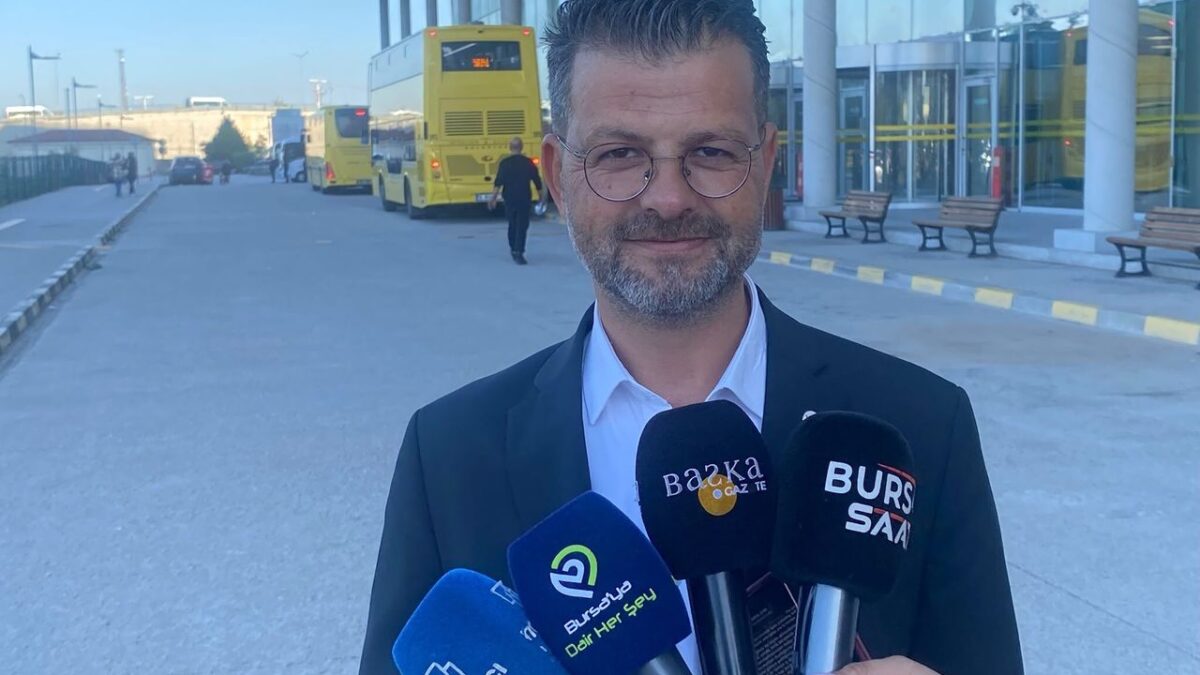 Özgür Şahin’den Bozbey açıklaması: “Mustafa Bozbey’in tutsaklığı derhal sonlandırılmalı”