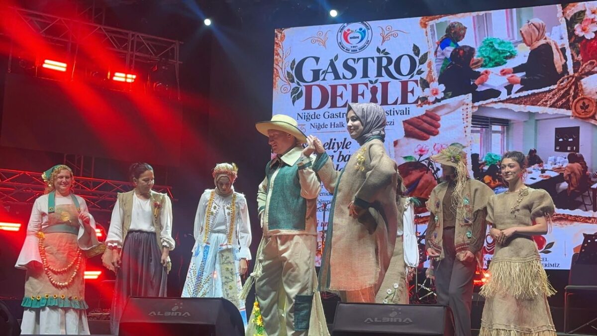 Niğde’de Gastro Defile düzenlendi