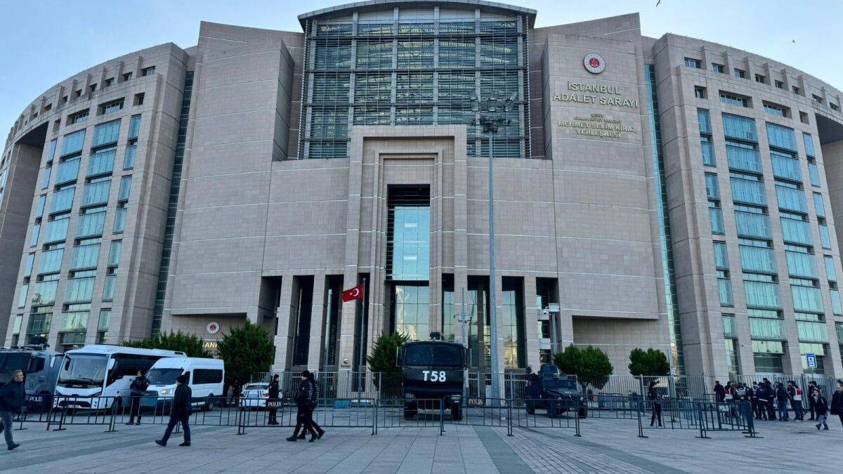 Yeni operasyon: Gazeteci Ağırel gözaltına alındı, Sarıgül kardeşler hakkında gözaltı kararı